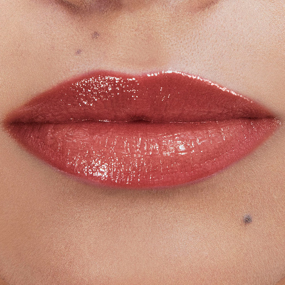 Cor caramel kiss de YSL LOVESHINE, batom brilhoso de YSL Beauty