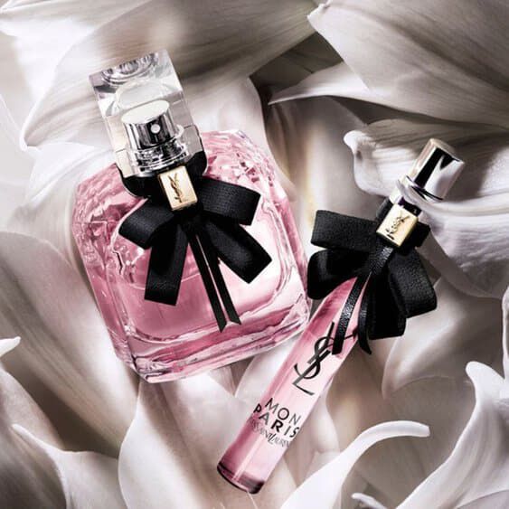 MON PARIS EAU DE PARFUM YSL PERFUME FEMININO COM DATURAS, PEONIAS BRANCAS PATCHOULI SENSUAL