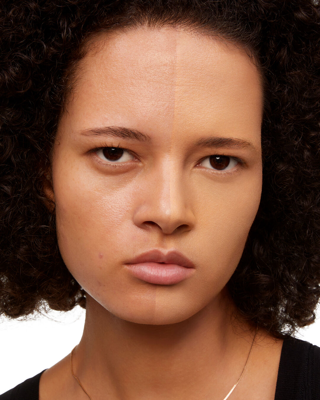 CORRETIVO FACIAL DE LONGA DURACAO YSL ALL HOURS CONCEALER COM ACABAMENTO NATURAL