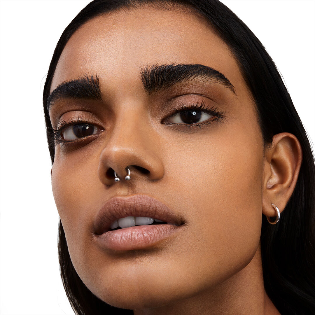CORRETIVO FACIAL DE LONGA DURACAO YSL ALL HOURS CONCEALER COM ACABAMENTO NATURAL
