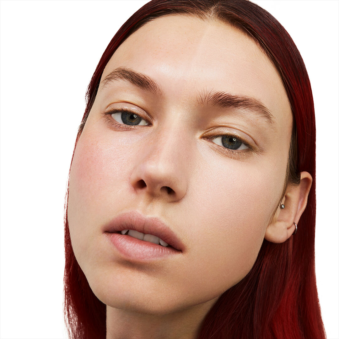 CORRETIVO FACIAL DE LONGA DURACAO YSL ALL HOURS CONCEALER COM ACABAMENTO NATURAL