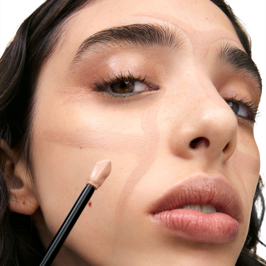 CORRETIVO FACIAL DE LONGA DURACAO YSL ALL HOURS CONCEALER COM ACABAMENTO NATURAL