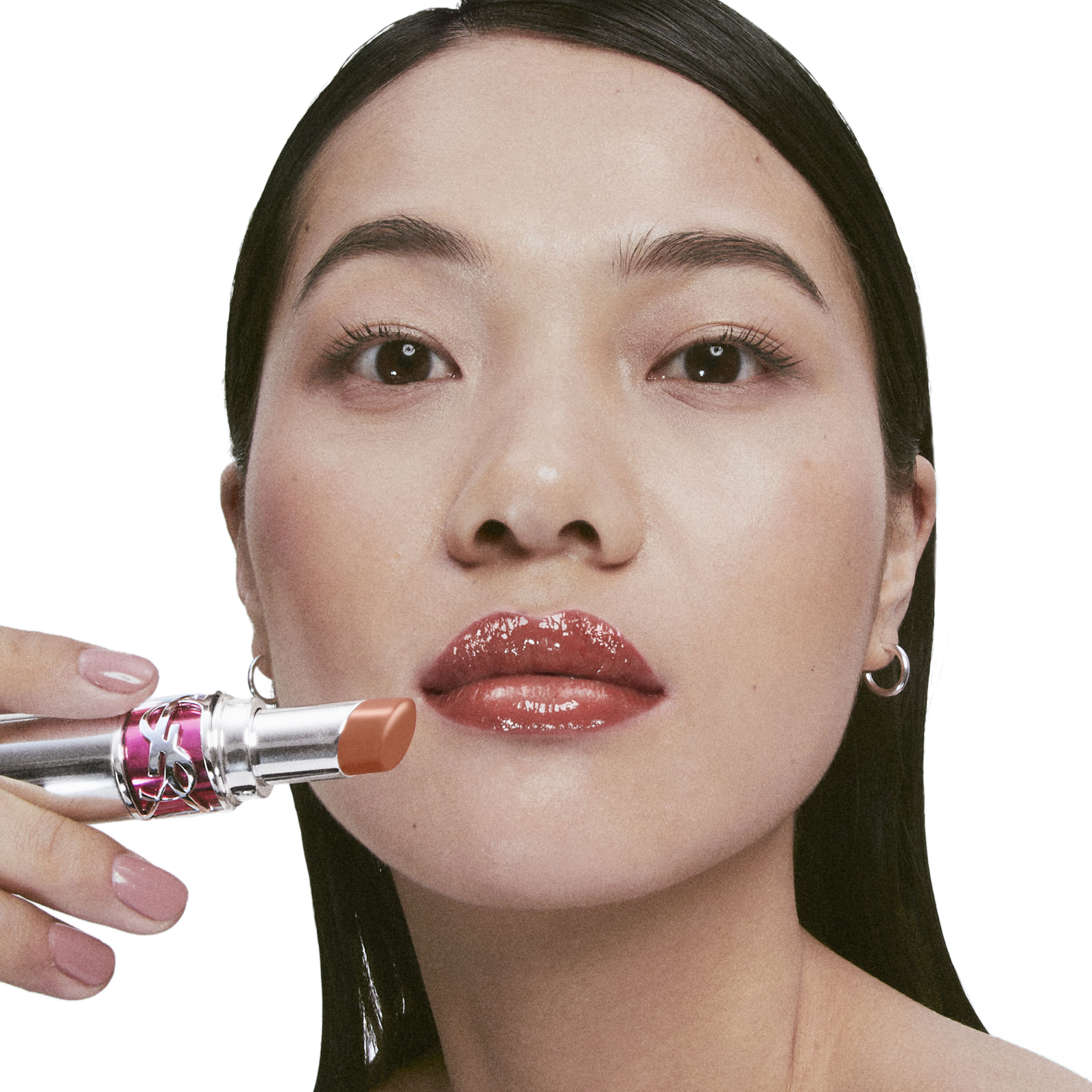 GLOSS LABIAL YSL LOVESHINE CANDY GLAZE GLOSS STICK COM COR INTENSA E EFEITO BRILHANTE