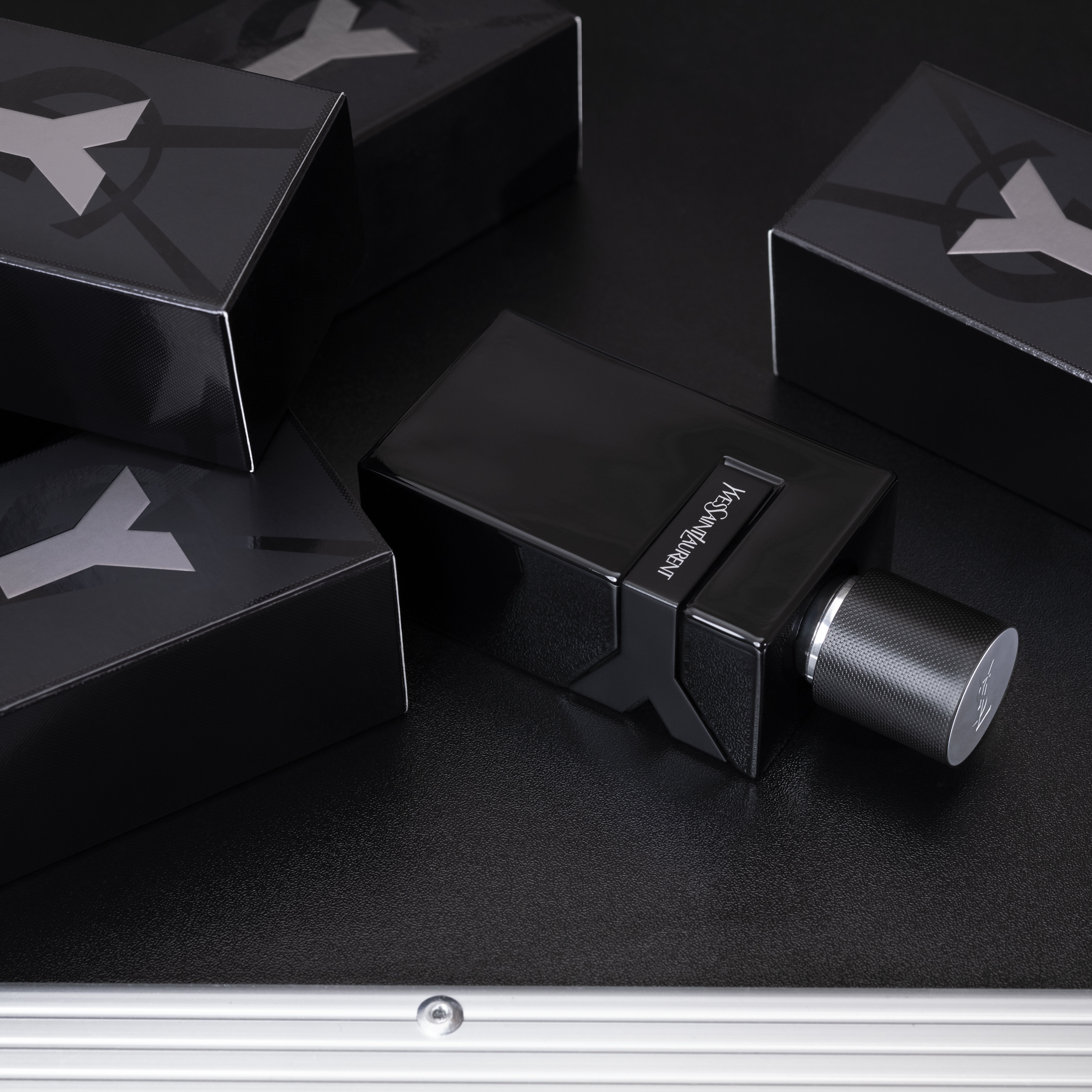 Y Le Parfum | A nova versão da franquia Y de YSL Beauty Brasil Y Le Parfum | A nova versão da franquia Y de YSL Beauty Brasil