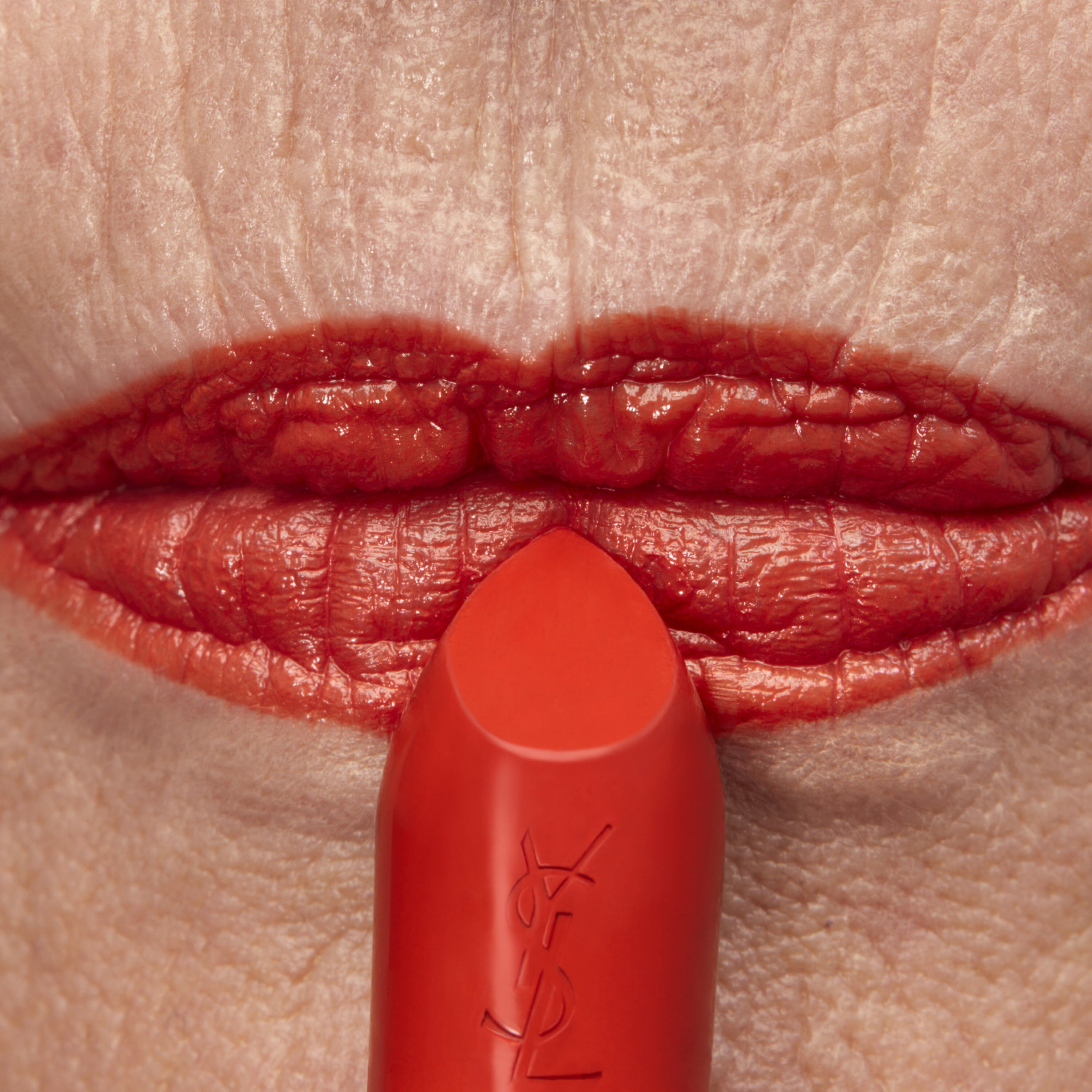 BATOM YSL ROUGE PUR COUTURE