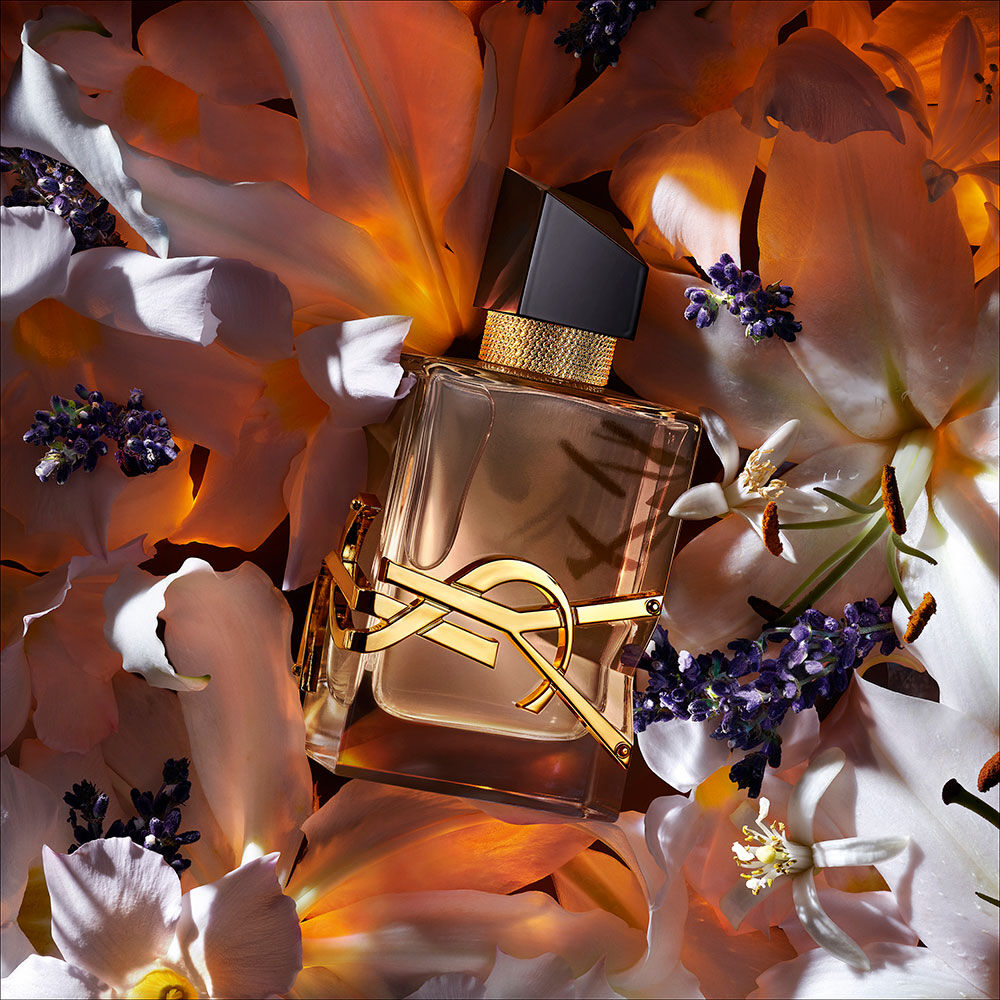 Perfume para ocasioes especiais feminino LIBRE FLORALE EAU DE PARFUM de YSL Beauty